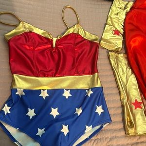 Wonder Woman whole set of accessories. Never too early for Halloween! Size M